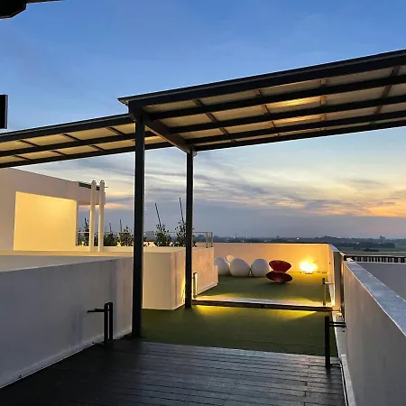 Sky Cafe Penthouse Suite By Myprostay Alor Setar Bagian luar foto