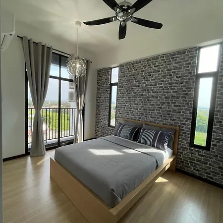 Sky Cafe Penthouse Suite By Myprostay Alor Setar Bagian luar foto