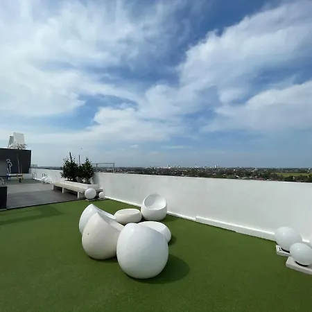 Sky Cafe Penthouse Suite By Myprostay Alor Setar Bagian luar foto