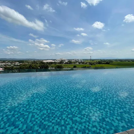 Sky Cafe Penthouse Suite By Myprostay Alor Setar Bagian luar foto